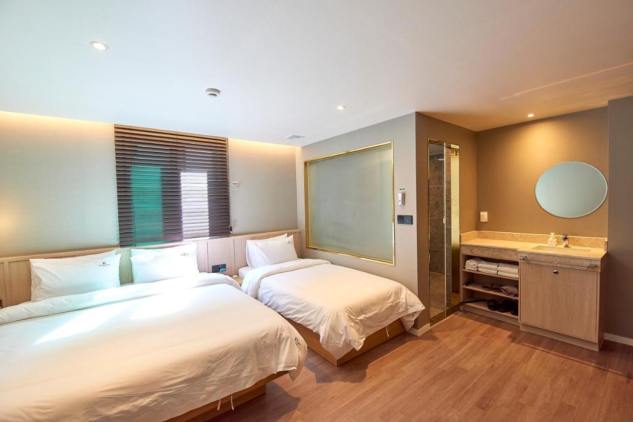 Bonathree Hotel Μπουσάν Εξωτερικό φωτογραφία