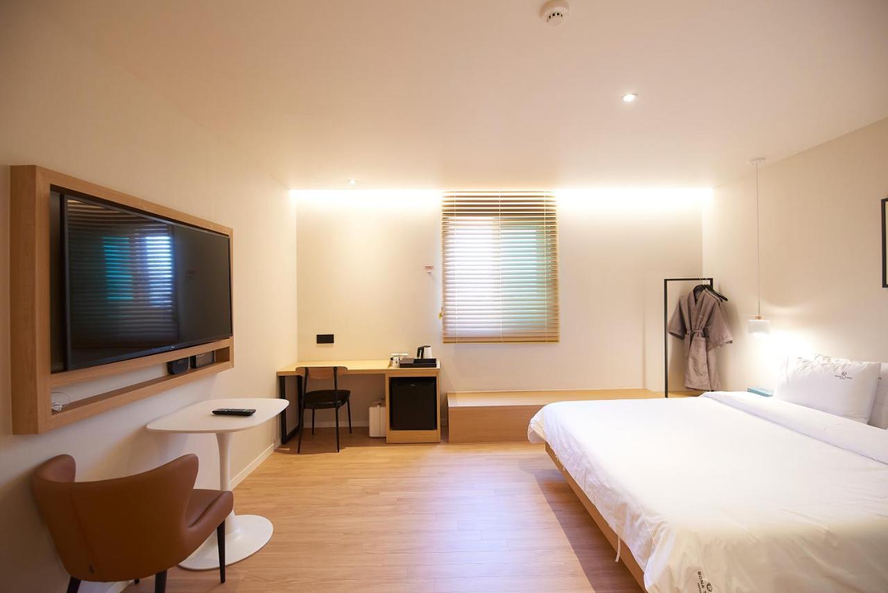 Bonathree Hotel Μπουσάν Εξωτερικό φωτογραφία