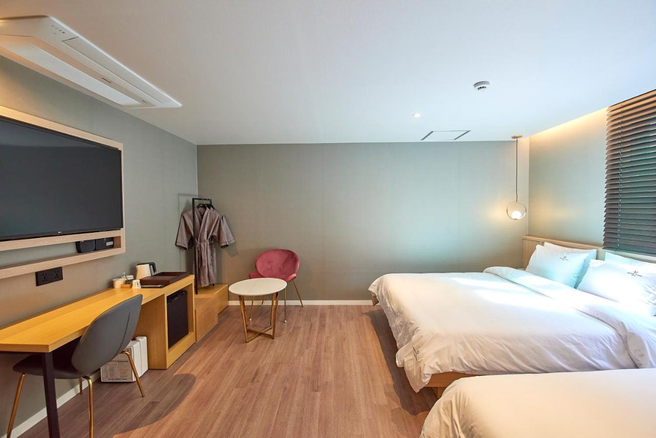 Bonathree Hotel Μπουσάν Εξωτερικό φωτογραφία